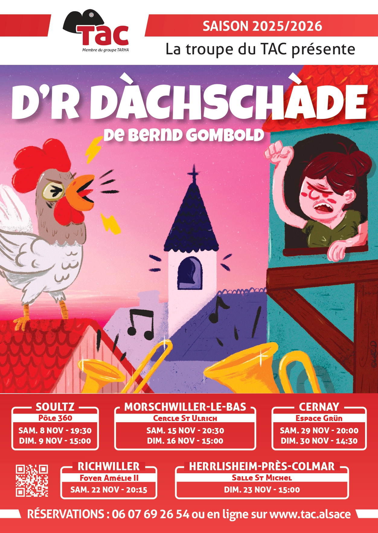 251129 ET 30 - DRDACHSCHADE - Théâtre alsacien - Espace Grün - Cernay On y voit les toits d'un village, avec un clocher d'église, un coq sur un toit, un dame fâchée à une fenêtre et deux trombones et des notes de musique